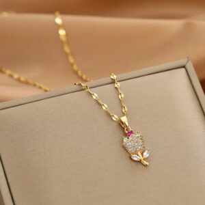 Elegant Tulip Pendant Necklace