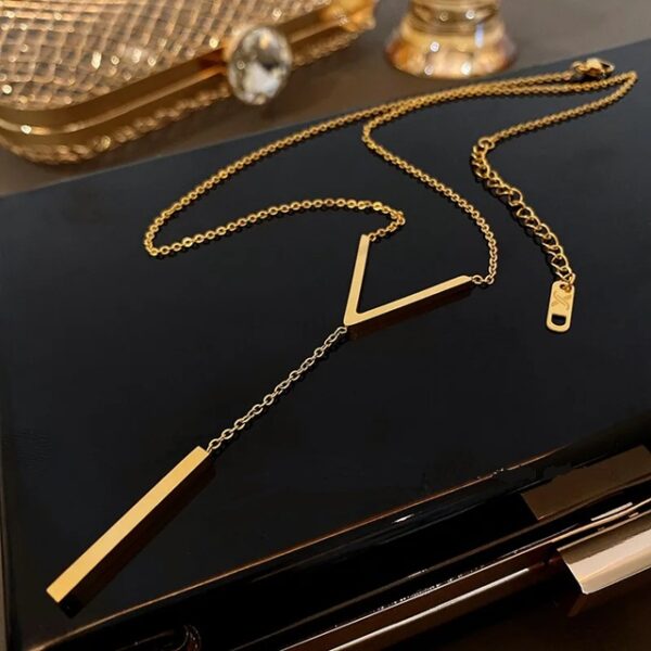 She Leads Necklace - Image 2