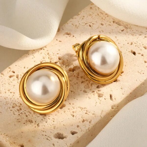 Elegant Baroque Round Drop Earrings